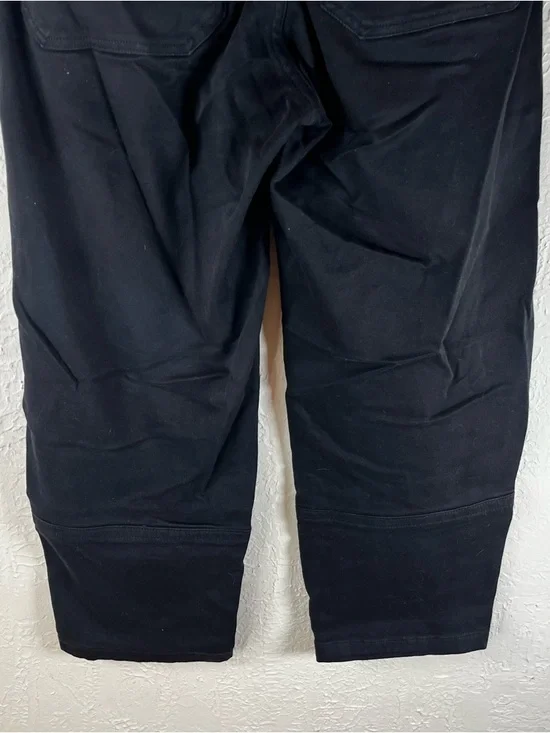 Everlane The Utility Barrel Pants in Black - Picture 12 of 14